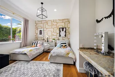 9445 SW 68th St, Miami, FL 33173 - Photo 24