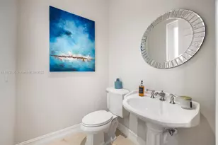 9445 SW 68th St, Miami, FL 33173 - Photo 32