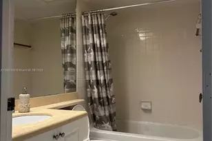 2653 SE 20th Ct, Homestead, FL 33035 - Photo 10