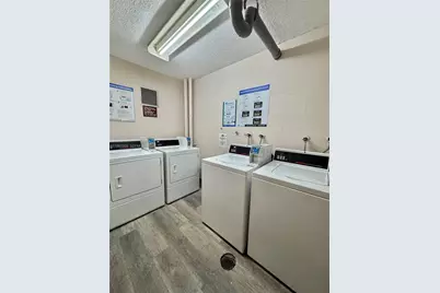 1300 NE Miami Gardens Dr #219E, Miami, FL 33179 - Photo 8