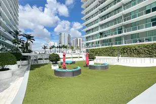 1111 SW 1st Ave, Miami, FL 33130 - Photo 34