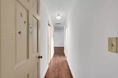 7210 W Troon Cir #., Miami Lakes, FL 33014 - Photo 24