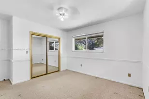 7210 W Troon Cir, Miami Lakes, FL 33014 - Photo 18