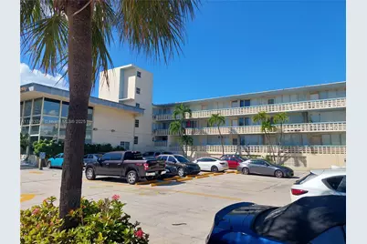 6484 Indian Creek Drive #320, Miami Beach, FL 33141 - Photo 2