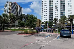 6484 Indian Creek Dr, Miami Beach, FL 33141 - Photo 24