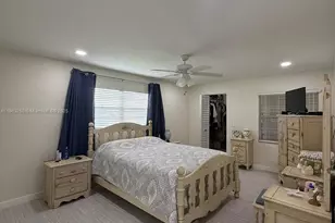 150 SW 134th Way, Pembroke Pines, FL 33027 - Photo 18