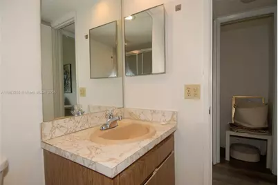 605 Oaks Dr #203, Pompano Beach, FL 33069 - Photo 20