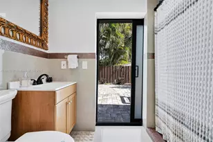 5800 NE 18th Ave, Fort Lauderdale, FL 33334 - Photo 32