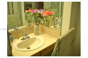 1201 S Ocean Dr, Hollywood, FL 33019 - Photo 16