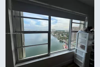 11111 Biscayne Blvd #20E, Miami, FL 33181 - Photo 10