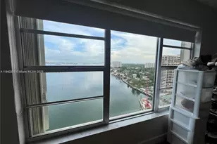 11111 Biscayne Blvd, Miami, FL 33181 - Photo 10