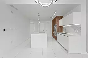851 NE 1st Ave, Miami, FL 33132 - Photo 12