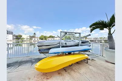 8400 Byron Ave #5D, Miami Beach, FL 33141 - Photo 18