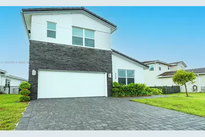 4230 Rosa Dr, Deerfield Beach, FL 33064 - Photo 2