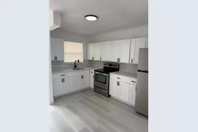 1000 W 28 St #16, Hialeah, FL 33010 - Photo 1