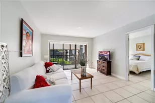 8415 SW 107th Ave, Miami, FL 33173 - Photo 10