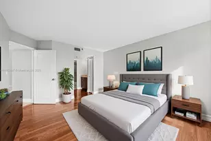 540 Brickell Key Dr, Miami, FL 33131 - Photo 8