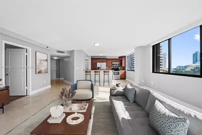 540 Brickell Key Dr #815, Miami, FL 33131 - Photo 10