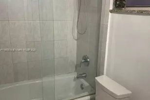 251 172nd St, Sunny Isles Beach, FL 33160 - Photo 18