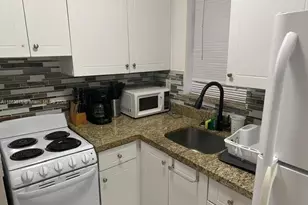 251 172nd St, Sunny Isles Beach, FL 33160 - Photo 4