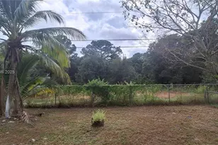 8436 Southampton Dr, Miramar, FL 33025 - Photo 42