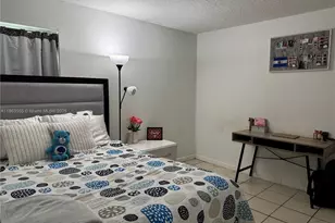 2075 NE 164th St, North Miami Beach, FL 33162 - Photo 18