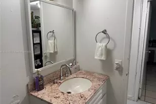 2075 NE 164th St, North Miami Beach, FL 33162 - Photo 14