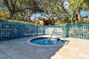 15549 N Miami Lakeway N, Miami Lakes, FL 33014 - Photo 22
