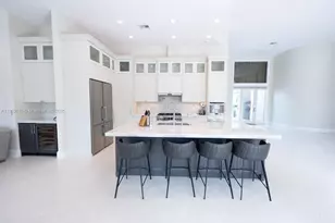 17969 Fairoaks Way, Boca Raton, FL 33498 - Photo 10