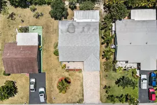 9404 NW 70th Pl, Tamarac, FL 33321 - Photo 30