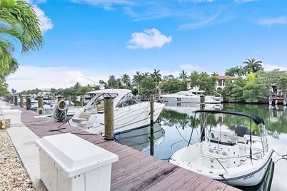 90 Edgewater Dr #820, Coral Gables, FL 33133 - Photo 4