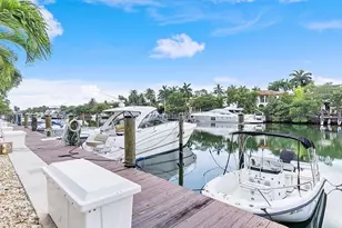 90 Edgewater Dr, Coral Gables, FL 33133 - Photo 4