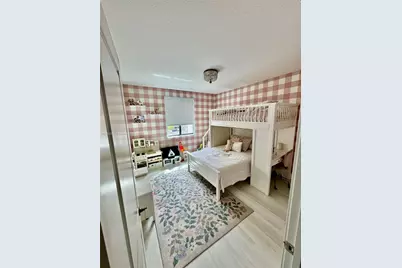 4867 NW 84th Ave, Doral, FL 33166 - Photo 10