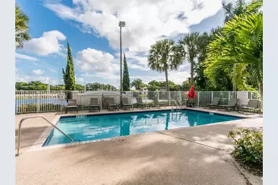 145 SW 96th Ter #145, Plantation, FL 33324 - Photo 4