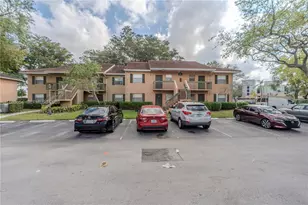 721 NW 103rd Terrace, Pembroke Pines, FL 33026 - Photo 1