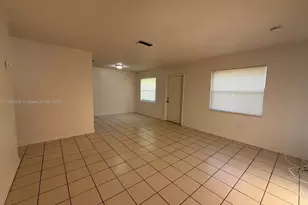 4121 NW 30th Terrace, Lauderdale Lakes, FL 33309 - Photo 4