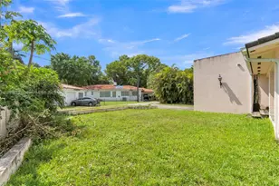 9655 Biscayne Blvd, Miami Shores, FL 33138 - Photo 36