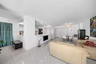 2655 Collins Ave, Miami Beach, FL 33140 - Photo 22