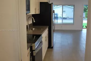 3621 NE 1st Terrace, Oakland Park, FL 33334 - Photo 8