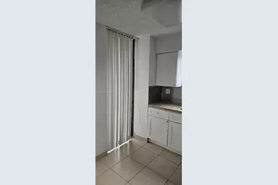 3300 NE 192nd St #1012, Aventura, FL 33180 - Photo 2