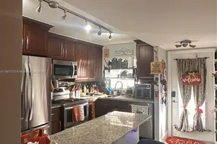 10300 NW 30th Ct, Sunrise, FL 33322 - Photo 8