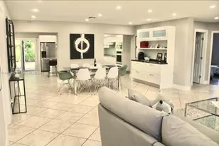 1301 NE 42nd St, Oakland Park, FL 33334 - Photo 8