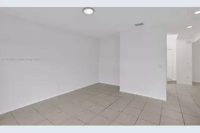 4417 NW 113th Pl #4417, Doral, FL 33178 - Photo 20