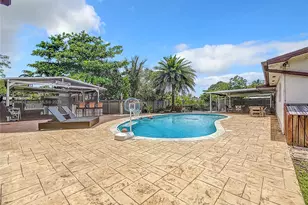 2610 SW 19th St, Fort Lauderdale, FL 33312 - Photo 18