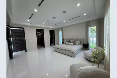 10960 SW 42nd Ter, Miami, FL 33165 - Photo 24