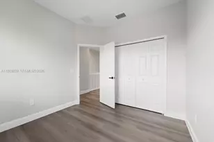 5400 NW 57th Ct, Tamarac, FL 33319 - Photo 24