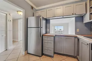 1455 N Treasure Dr, North Bay Village, FL 33141 - Photo 8