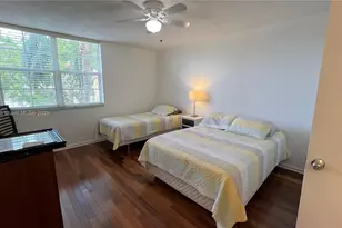 19555 E Country Club Dr, Aventura, FL 33180 - Photo 12