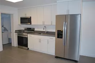 3641 NE 1st Terrace, Oakland Park, FL 33334 - Photo 2