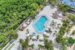 100 Bayview Dr, Sunny Isles Beach, FL 33160 - Photo 14